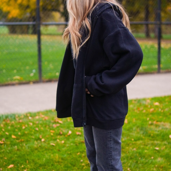 SKIMS FULL LENGTH COTTON ZIPUP - Picture 5 of 7